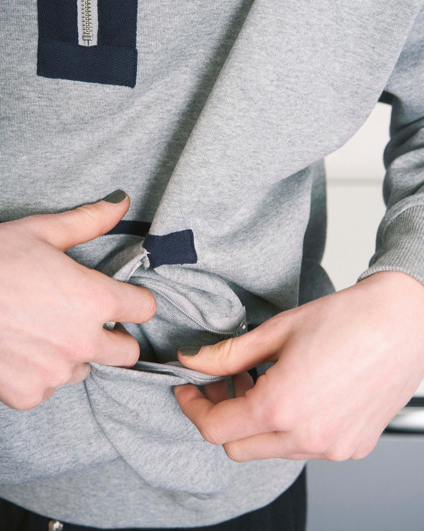 QUARTER ZIP SWEATSHIRT HEATHER GREY