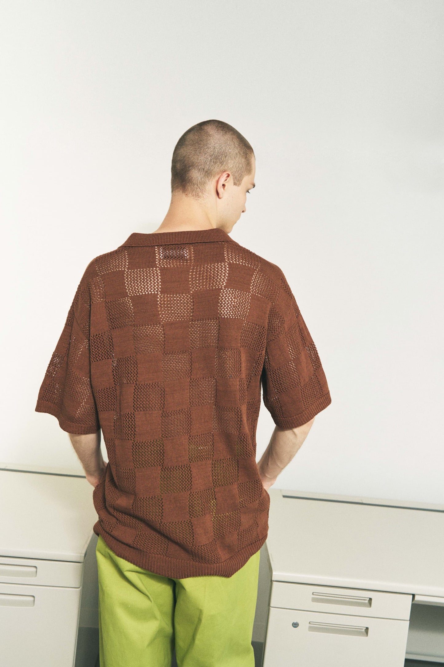 CHECKER WEB SKIPPER POLO BROWN