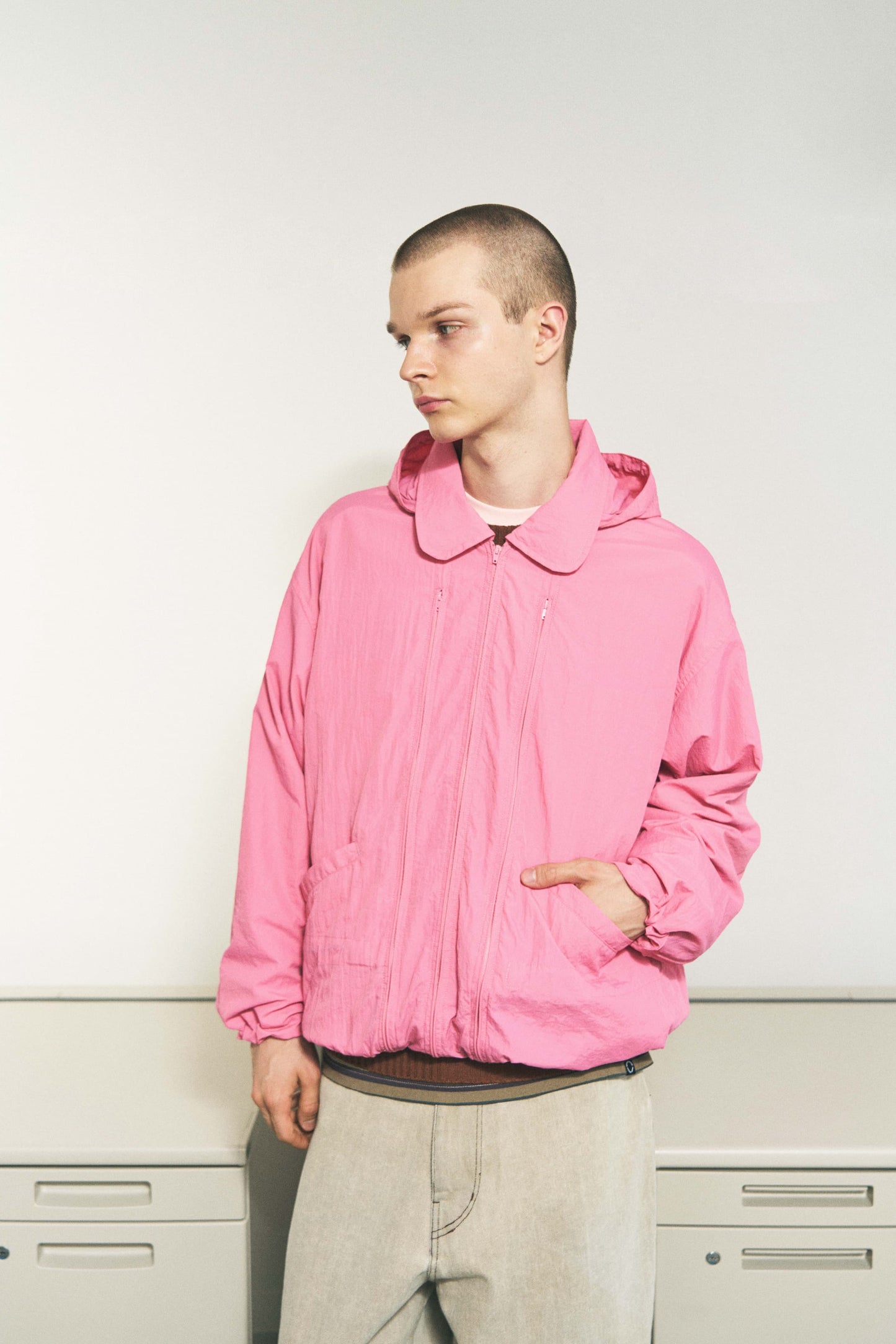 CRUSHED NYLON FULL PACK JACKET GREY