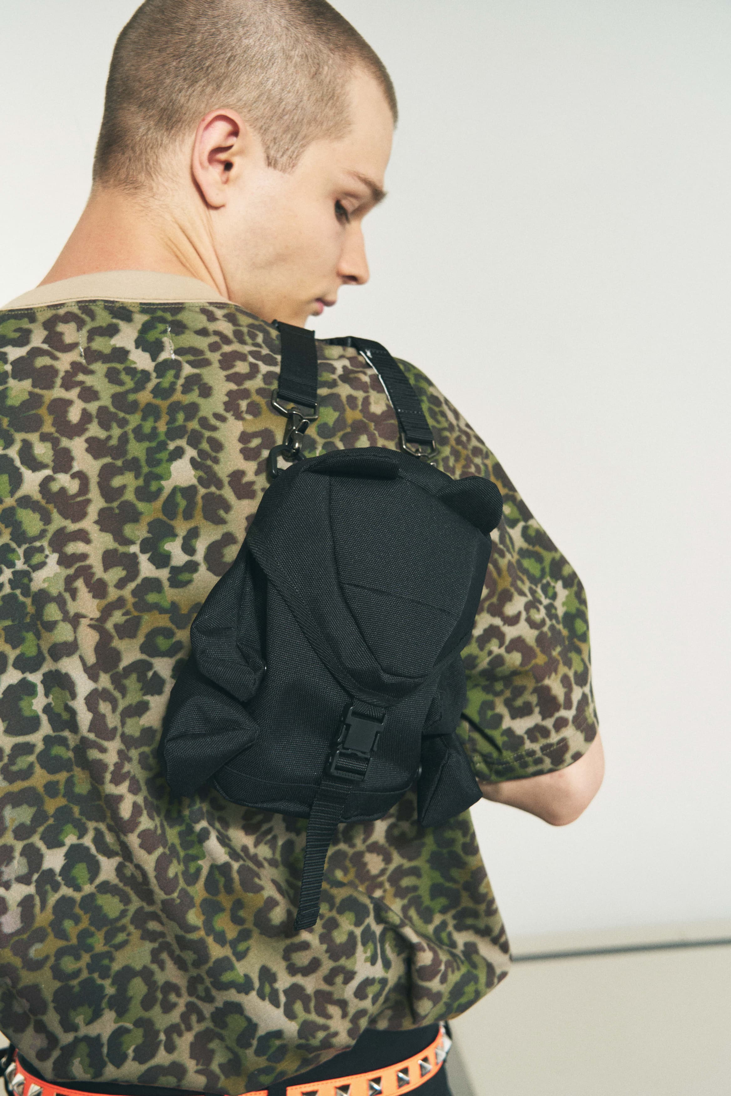 CUMALICE POUCH BLACK – PHINGERIN