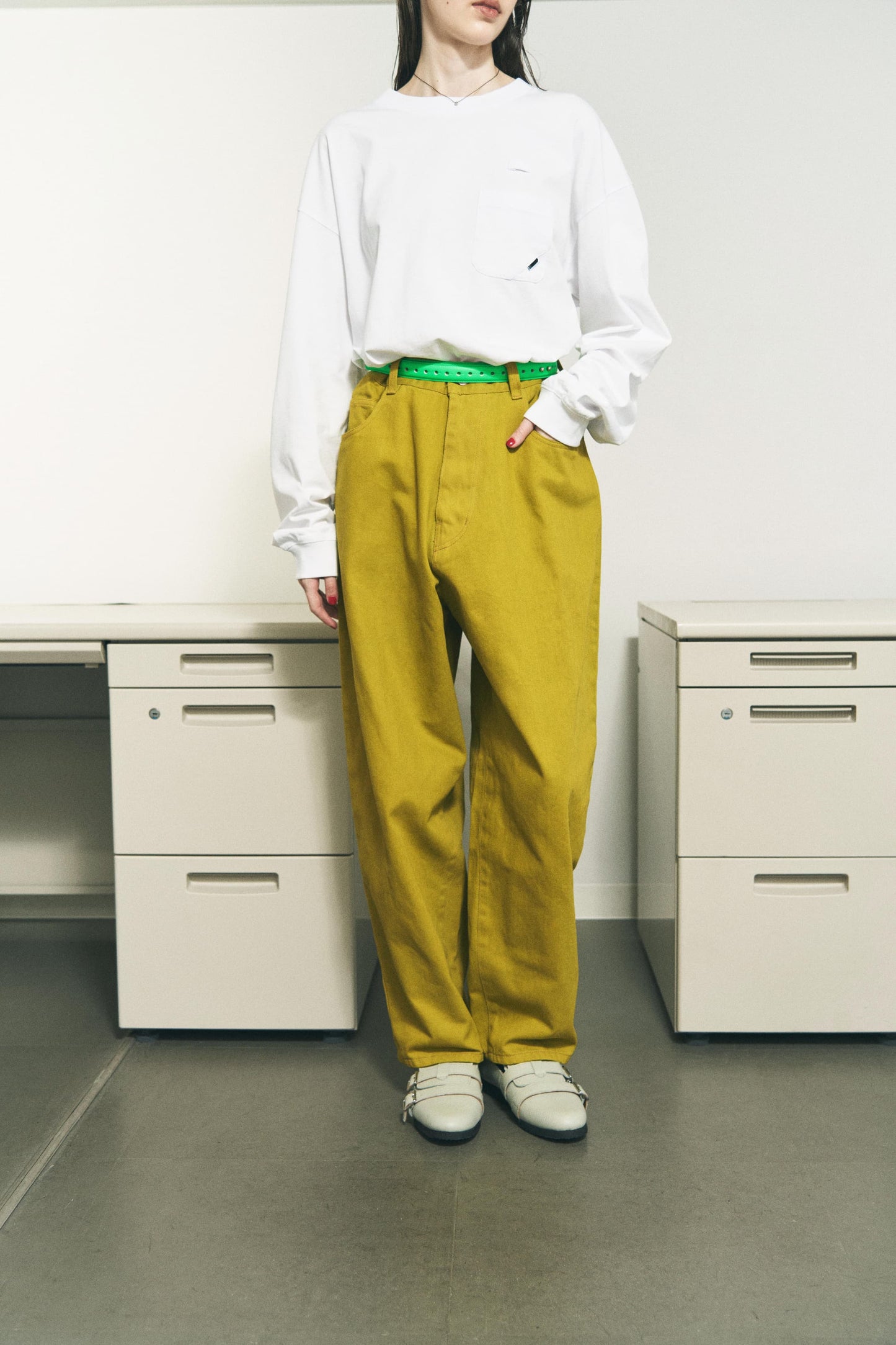 6 POCKET JEANS COLOR RED