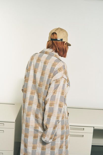 HAND-STENCILED SLEEPER BEIGE