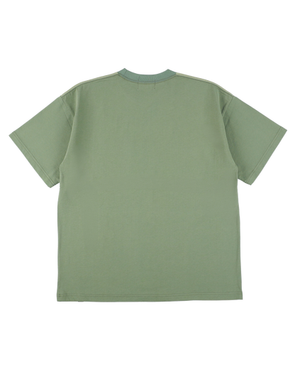 SCRIPT S/S TEE PISTACHIO x GREEN