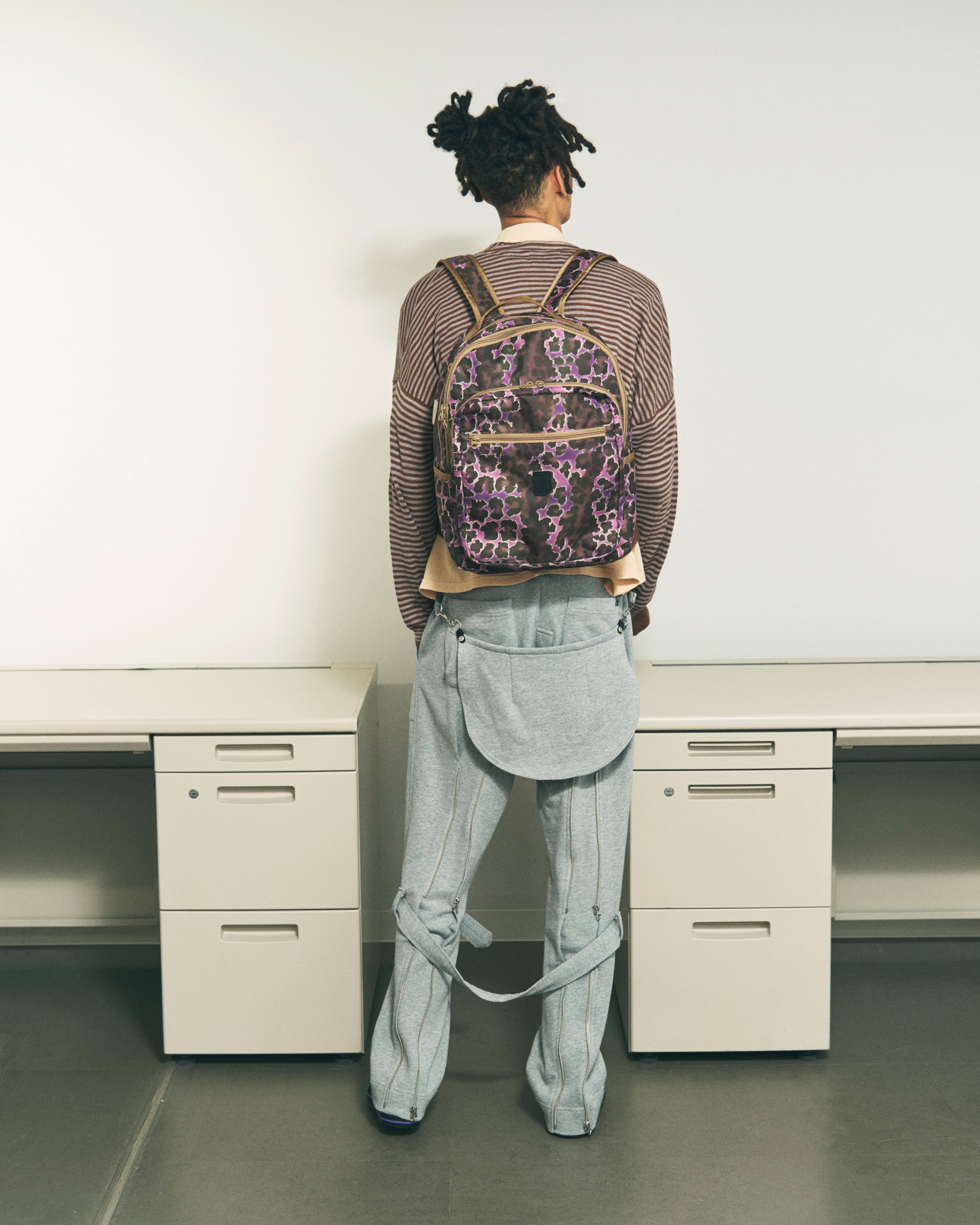 BONDAGE SWEATPANTS BLACK – PHINGERIN