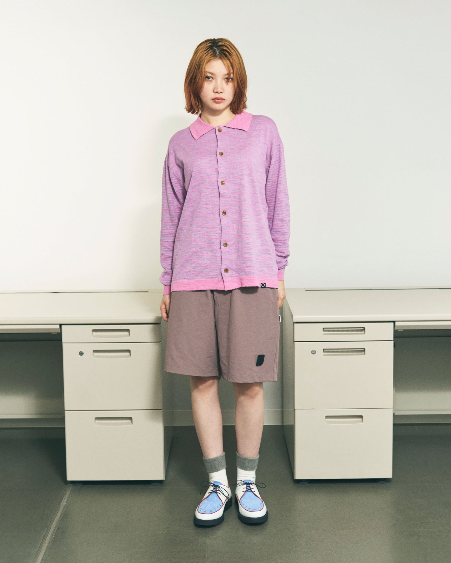 SLAB GAUZE KNIT SHIRT STRIPE BROWN x GREY