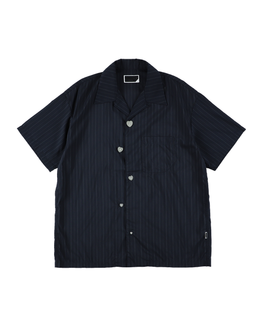 FLOATING HEART SS SHIRT BLACK