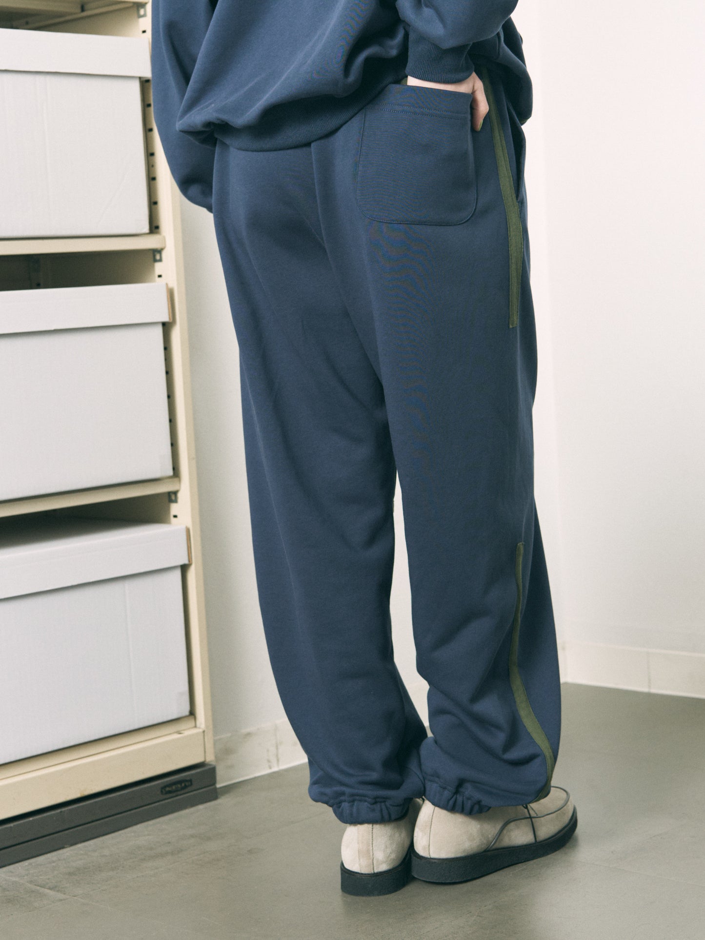 TAPE SWEATPANTS NAVY