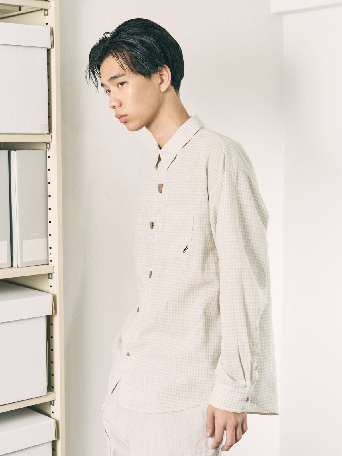 FLOATING HEART SHIRT CHECK BEIGE