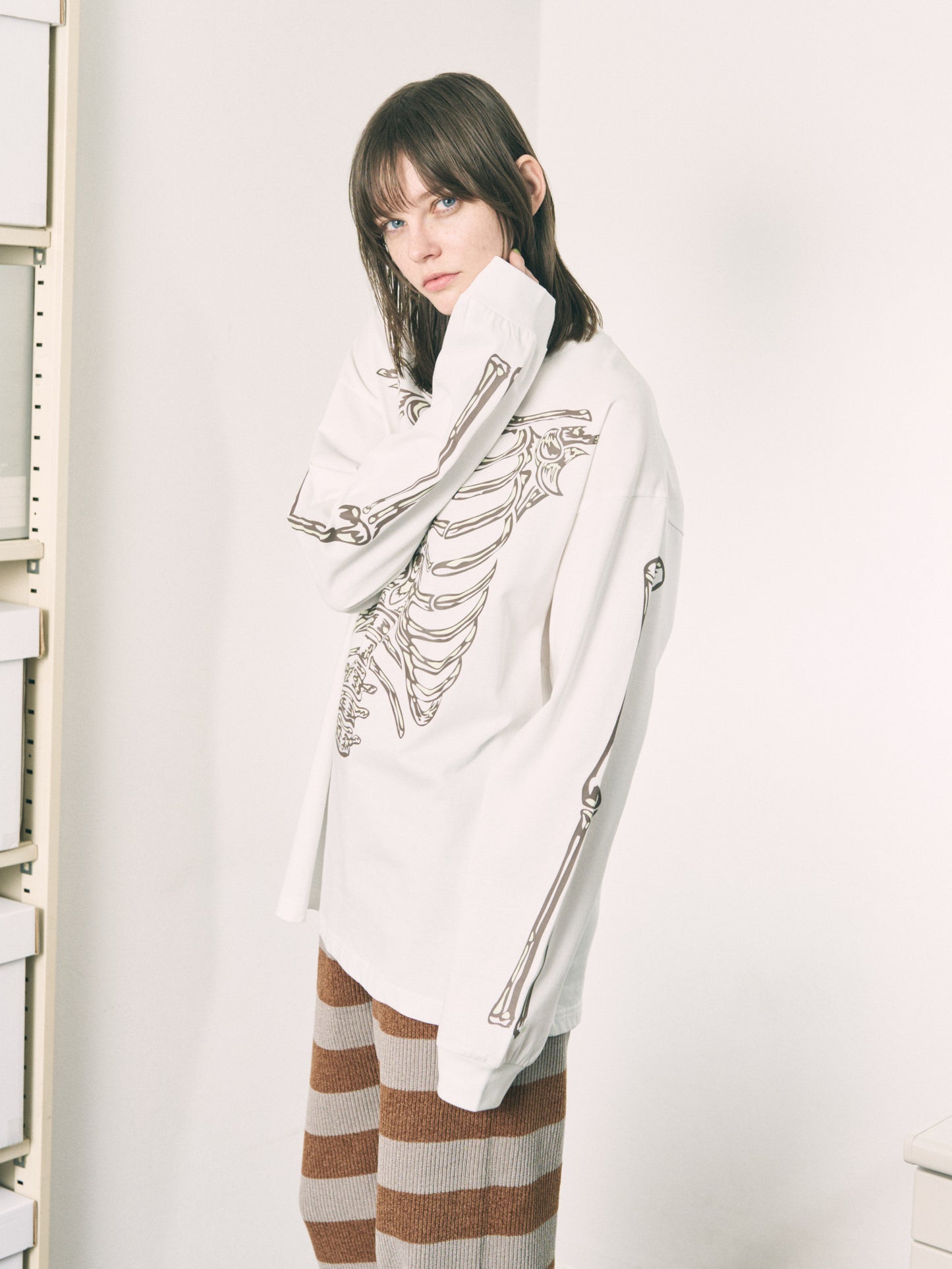 BONES L/S TEE WHITE