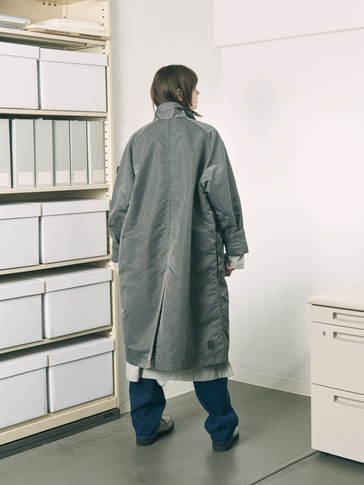 LOOP FRONT NYLON COAT OLIVE