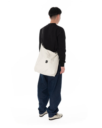 IMPROVISATION BAG WHITE