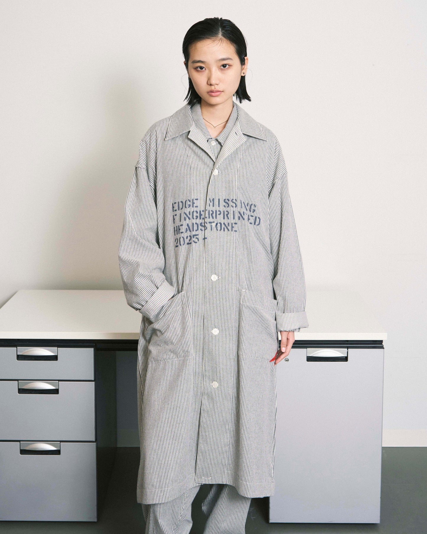 HAND-STENCILED SLEEPER STRIPE OFF WHITE