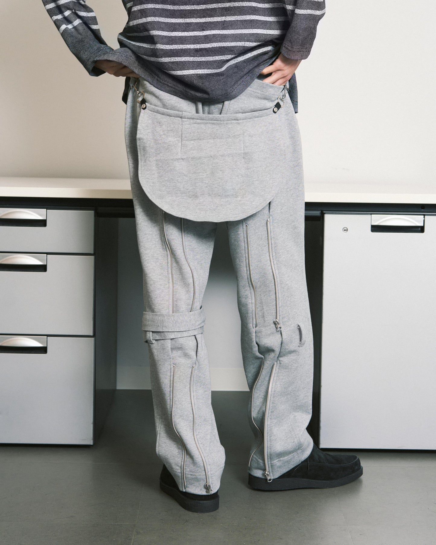 BONDAGE SWEATPANTS HEATHER GREY