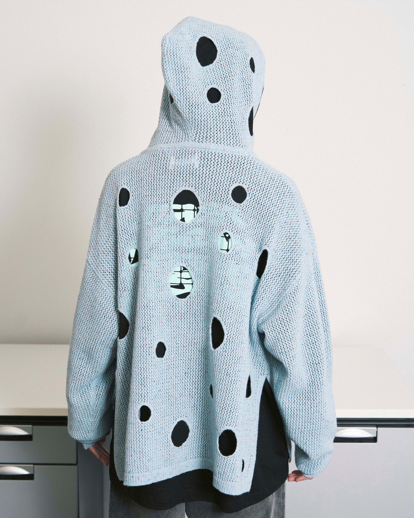 HOLE KNIT ZIP HOODIE SAX
